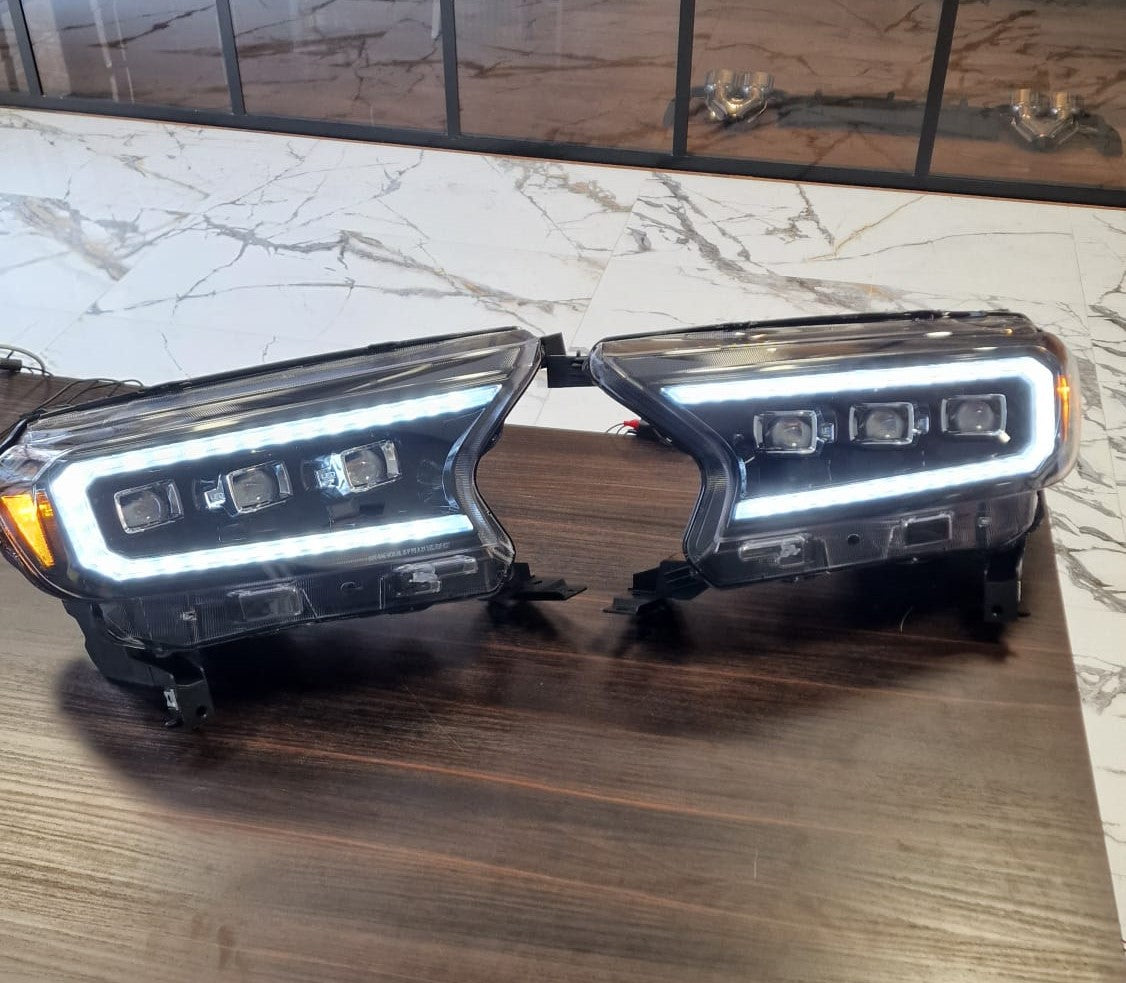 FARI ANTERIORI ADATTI PER FORD RANGER T6 2015-2020 FULL LED DINAMICI LOOK NERO