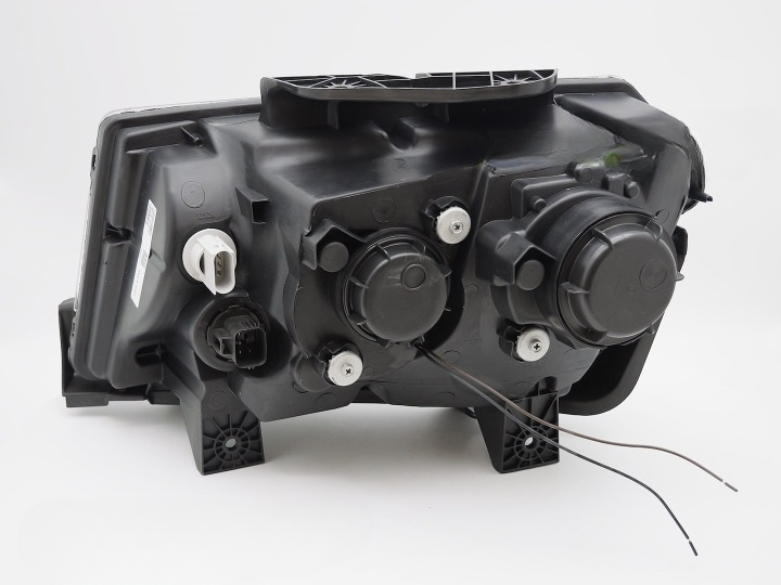 ART.5522  FARI ANTERIORI  CHEVROLET CAMARO 13-15 LED BLACK