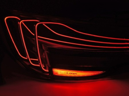 ⭐FANALI POSTERIORI A LED ROSSO SEQ LASER LOOK ADATTI PER BMW G22 G23 20-⭐