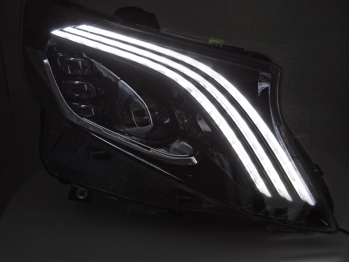 💕ART.5832 FARI ANTERIORI ADATTO PER MERCEDES CLASSE V / VITO W447 2014-2023💕