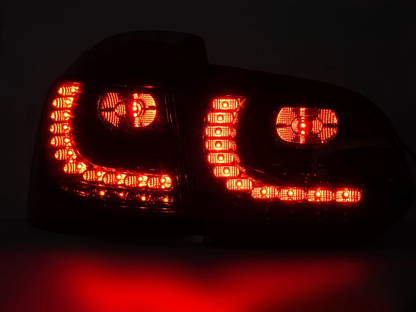 💫ART.5844 FARI POSTERIORI A LED ROSSI FUME' SEQ per VW GOLF 6 2008-2013💫