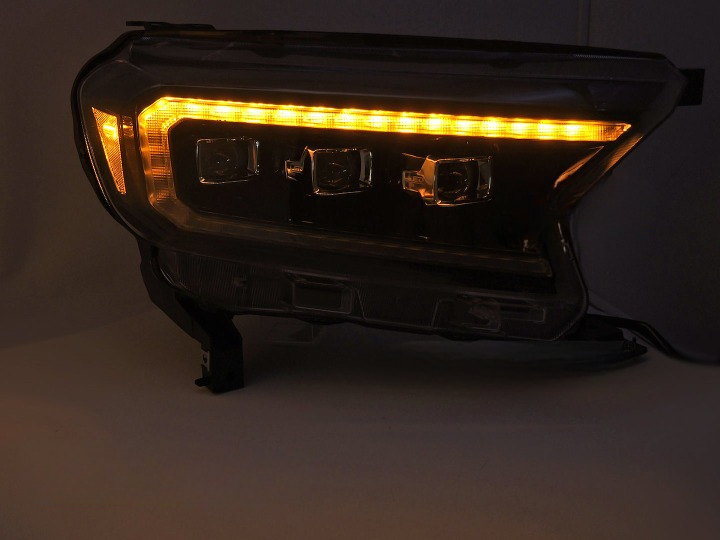 💫ART.5828 FARI LED NERI per FORD RANGER 2016-2022💫