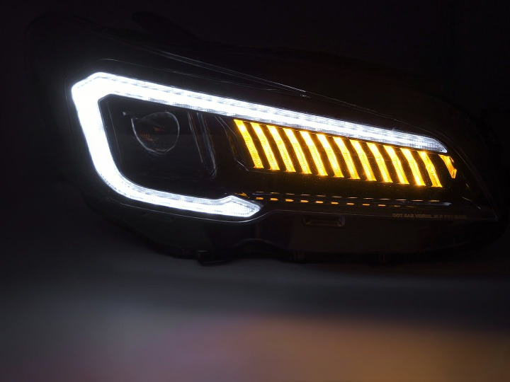 ART.5830 FARI ANTERIORI SUBARU WRX 14-22