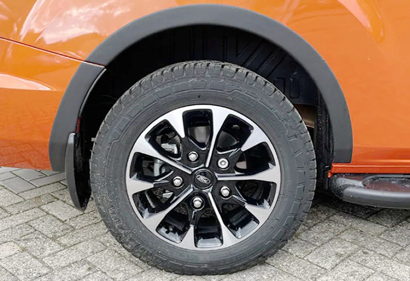 PARAFANGHI ALLARGATI ADATTI PER FORD TRANSIT CUSTOM MK1 FL 2018+ NERO OPACO