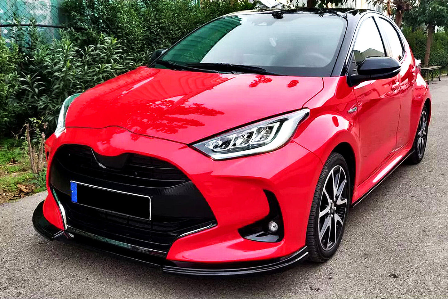 Bumper Spoiler Lip For Toyota Yaris MK4 XP210 20+ Gloss Black