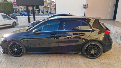 SOTTO MINIGONNE ADATTE PER MERCEDES CLASSE A W177 V177 LOOK NERO LUCIDO