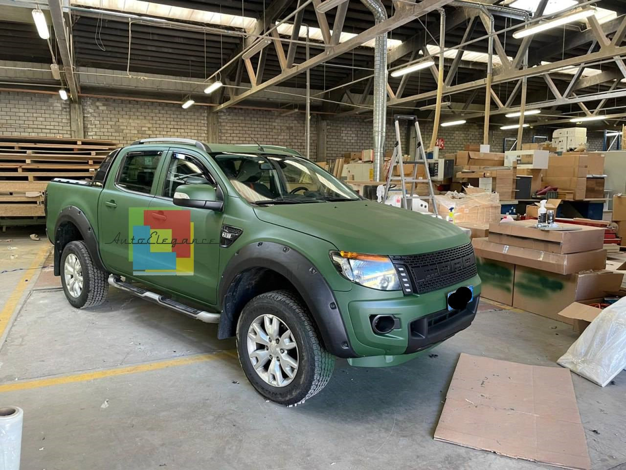 PARAFANGHI ALLARGATI ADATTI PER FORD RANGER T6 T7 T8 2012-2020 LOOK SPORTIVO