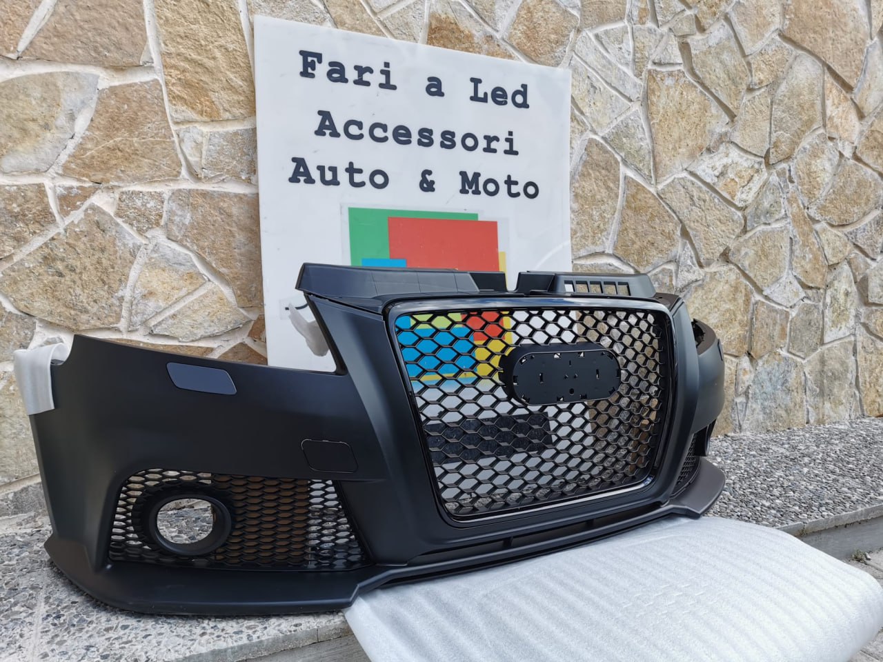 FRONT BUMPER SUITABLE FOR AUDI A3 8P LIFT RESTYLING 2008-2011 RS3 LOOK