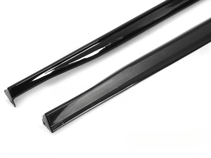 💫ART.7236 MINIGONNE LATERALI SPORTIVE NERO LUCIDO per VW GOLF 8 19-24💫