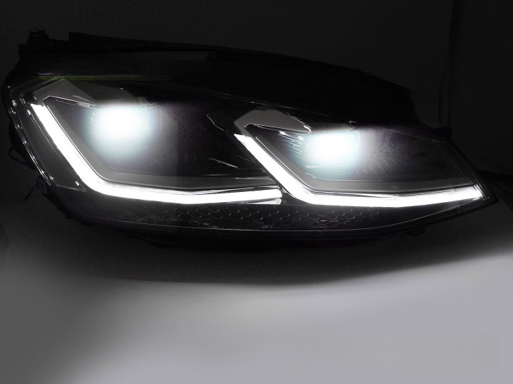 💫ART.4923 Fari Anteriori LED "Silver Line" adatti per VW GOLF 7 2012-2017💫