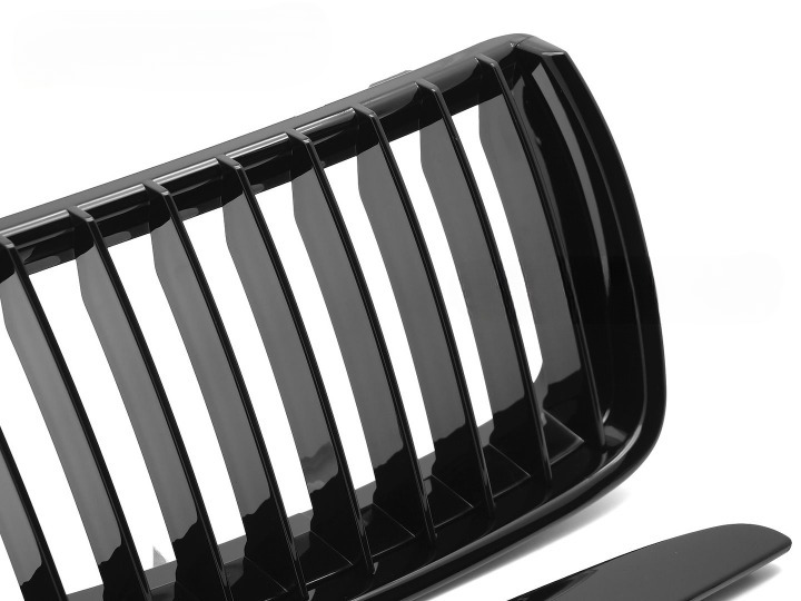 💫ART.7371 GRIGLIA NERO LUCIDO compatibile con BMW E90 / E91 05-08💫