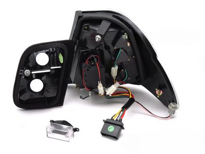 ART.6917  FARI  POSTERIORI  BMW SERIE 3 E46 98-01