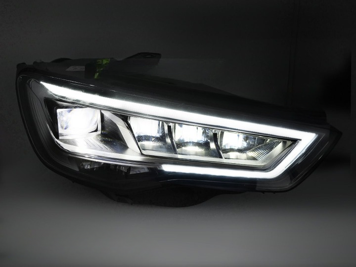 💕ART.8429  FARI ANTERIORI AUDI  A3 (8V) 2D CABRIO 12-16💕