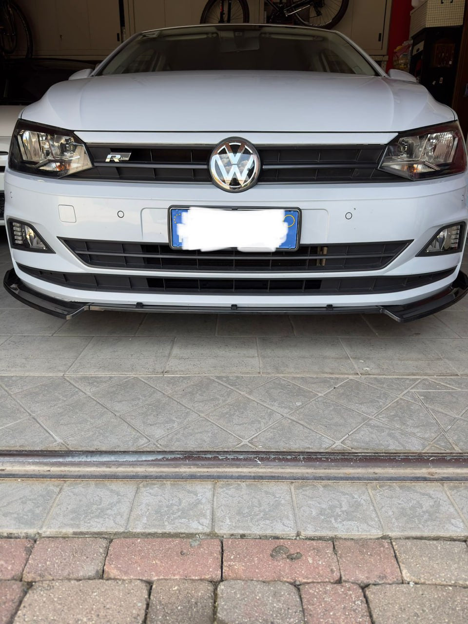 SPLITTER POLO AW1 2017+ STANDARD LOOK EVO NERO LUCIDO