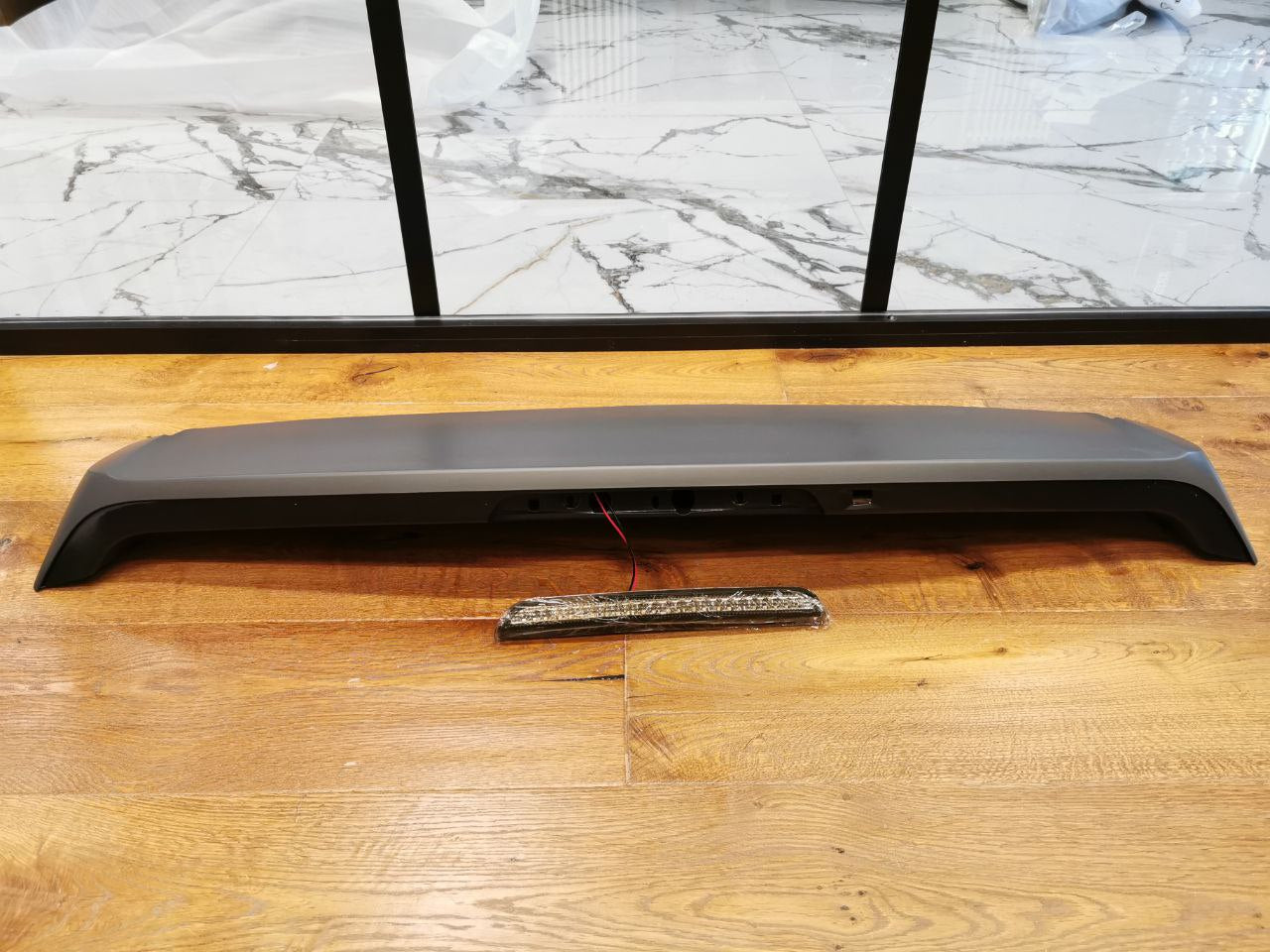 ROOF SPOILER SUITABLE FOR RANGE ROVER SPORT L320 LIFT 2010-2013 AUTOBIOGRAPH LOOK