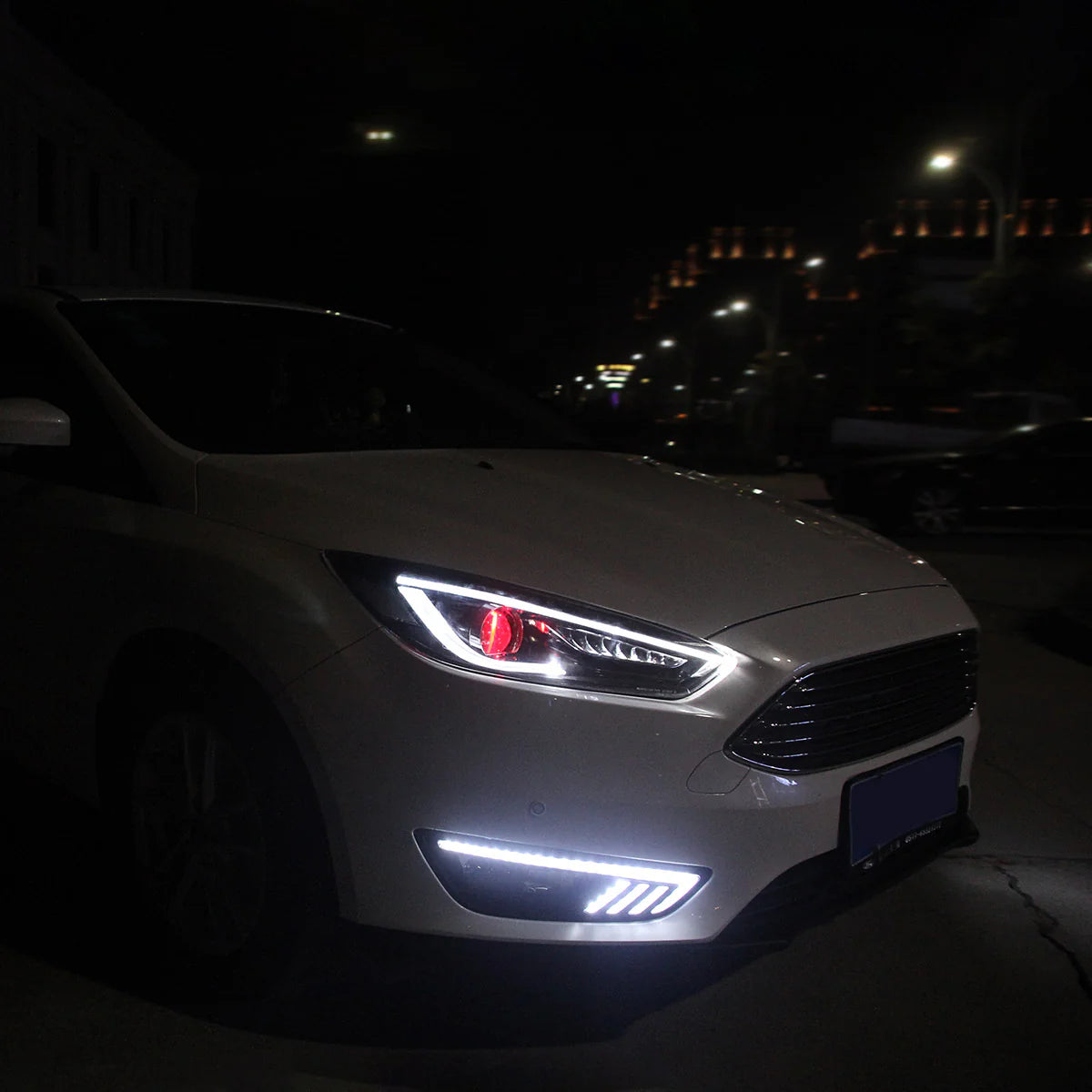 Ford Focus 2015-2017 LED Headlights with Blue DRL and Red Sequential Demon Eyes 