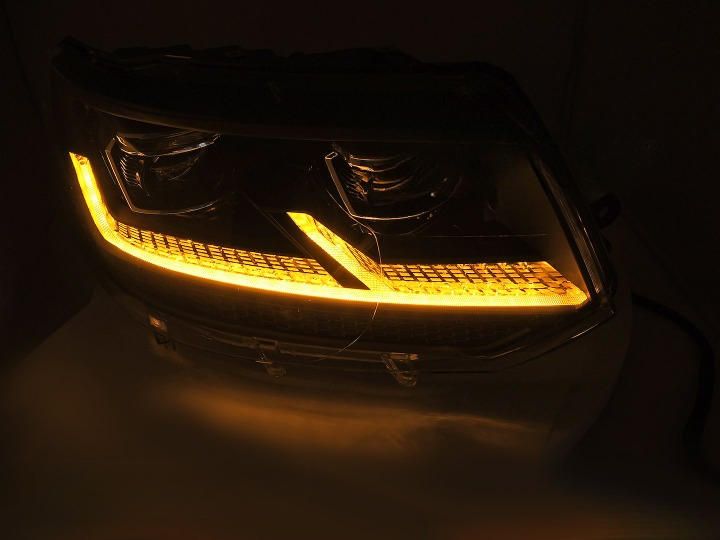 💫ART.7640 Fari Anteriori FULL LED Cromati adatti per VW T5.1 2010-2015💫