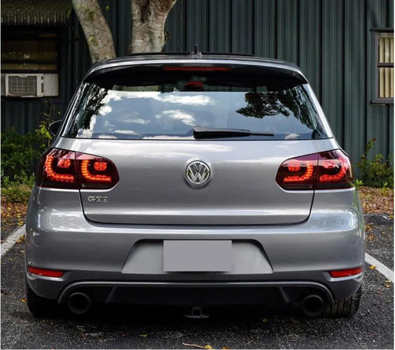 💫ART.5844 FARI POSTERIORI A LED ROSSI FUME' SEQ per VW GOLF 6 2008-2013💫