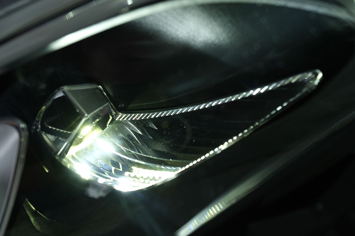 Full LED Headlights for Mercedes A-Class W176 2012-2018 only for Halogen - show original titleOriginal textFull LED Headlights for Mercedes A-Class W176 2012-2018 only for Halogen