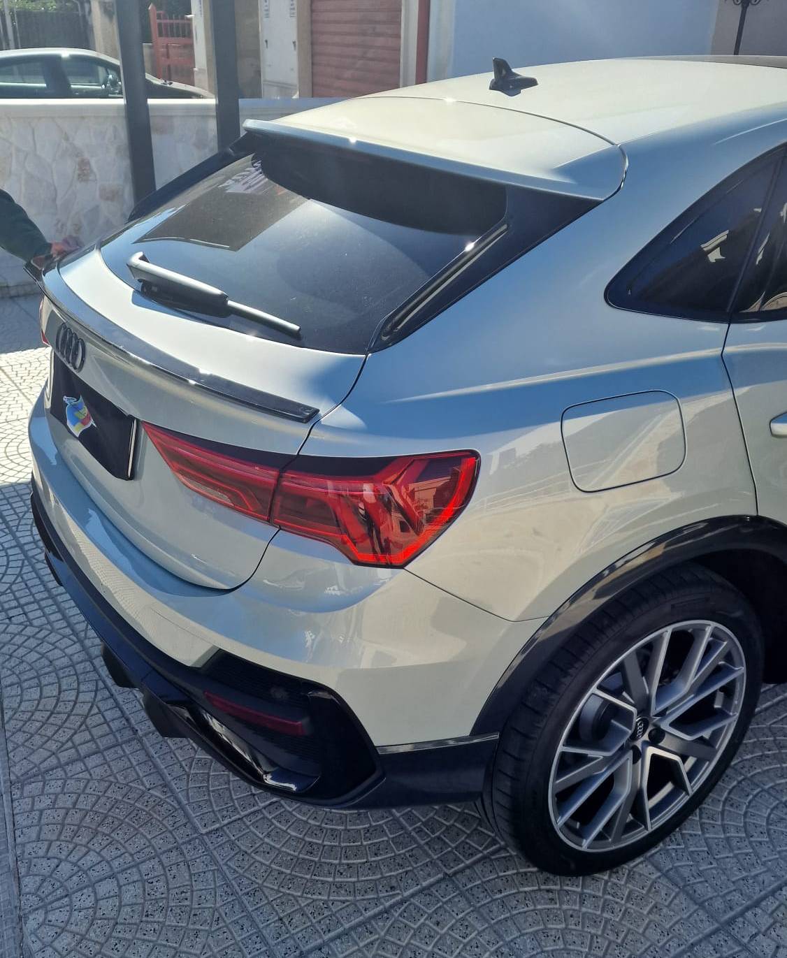BOOT SPOILER SUITABLE FOR AUDI Q3 SPORTBACK 2019+ GLOSSY BLACK RSQ3 LOOK