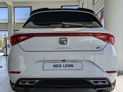 💕ART.10173 SPOILER Seat Leon FR MK4 / Cupra Leon Mk1  (2020-) NERO  LUCIDO💕