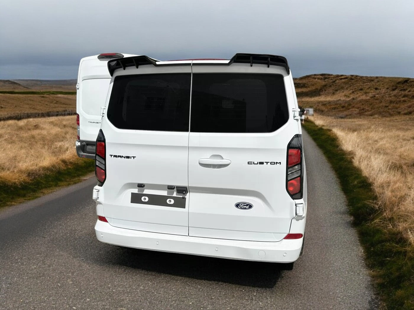 ⭐Spoiler sul tetto V.2 ADATTO PER Ford Transit Custom Mk2 (2023-)⭐