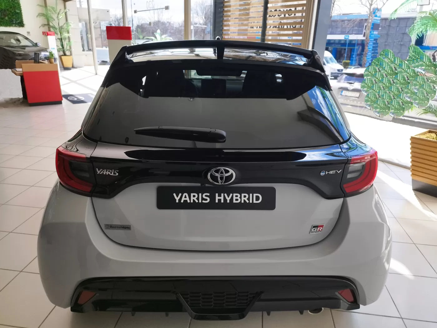 Spoiler tetto per Toyota Yaris Mk4 (2020-) GREZZO