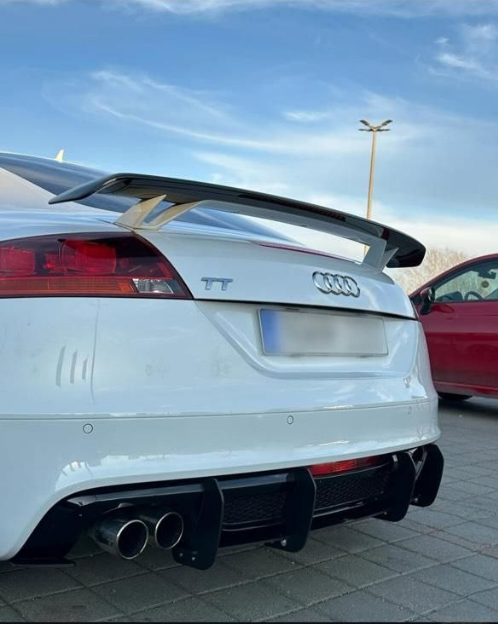 ART. 0959 SPOILER AUDI RSTT TT 8J BERLINA LOOK RS NERO LUCIDO