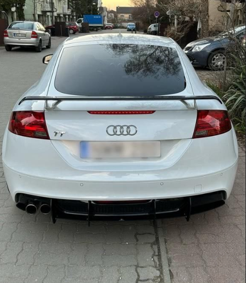 ART. 0959 SPOILER AUDI RSTT TT 8J BERLINA LOOK RS NERO LUCIDO