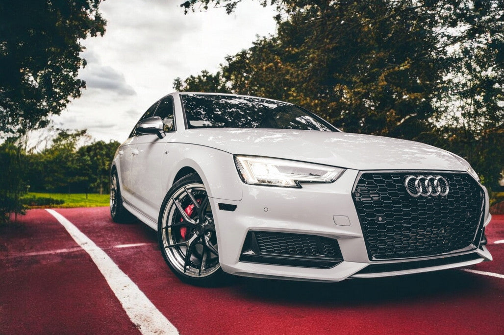 💥BODYKIT SUITABLE FOR Audi A4 B9 8W (2016-2018) with RS4 rear diffuser 💥 