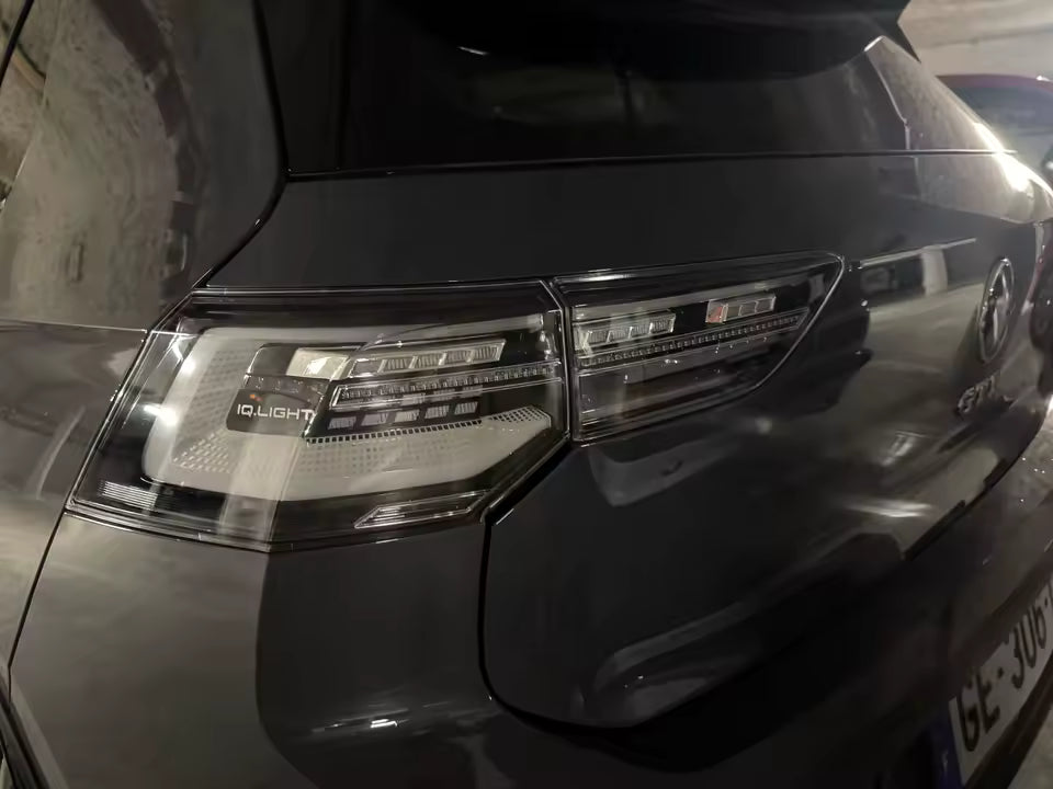 💫ART.8247 Fanali Posteriori a LED per Volkswagen Golf 8 2021-2024💫