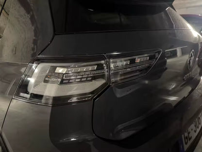 💫ART.8247 Fanali Posteriori a LED per Volkswagen Golf 8 2021-2024💫