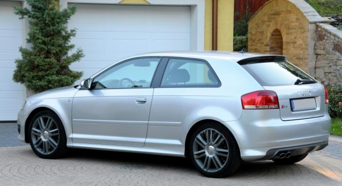 ❤️Diffusore Posteriore Compatibile con Audi A3 8P 3 Porte 2002–2008❤️