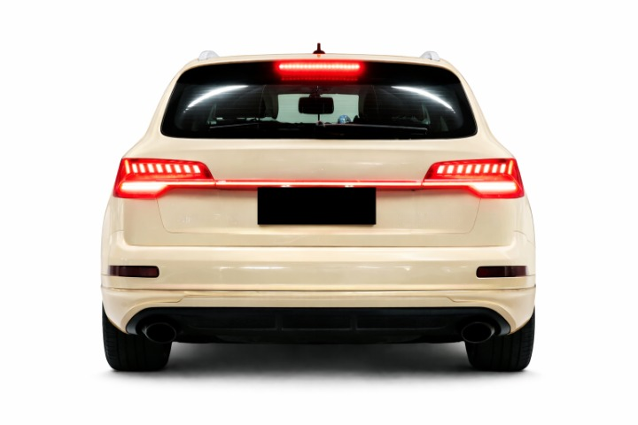 💫ART.9456 Fanali Posteriori a LED con DRL per Audi Q7 2006-2015💫