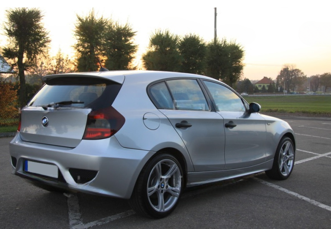 🔥TAPPO SPOILER ADATTO PER BMW SERIE 1 E81 / E87 VERSIONE 2🔥