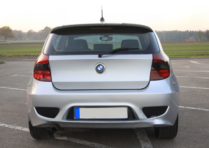 🔥TAPPO SPOILER ADATTO PER BMW SERIE 1 E81 / E87 VERSIONE 2🔥
