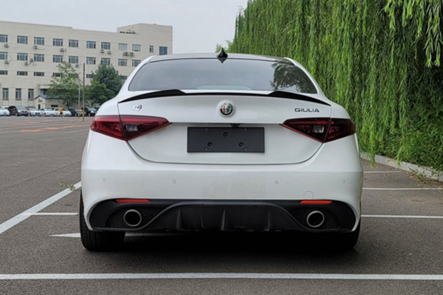 Glossy black SPOILER SUITABLE FOR ✨Alfa Romeo Giulia 2015+✨ 