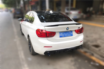 ✨ SPOILER ADATTO PER BMW 1 F52 2017+✨