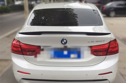 ✨ SPOILER ADATTO PER BMW 1 F52 2017+✨