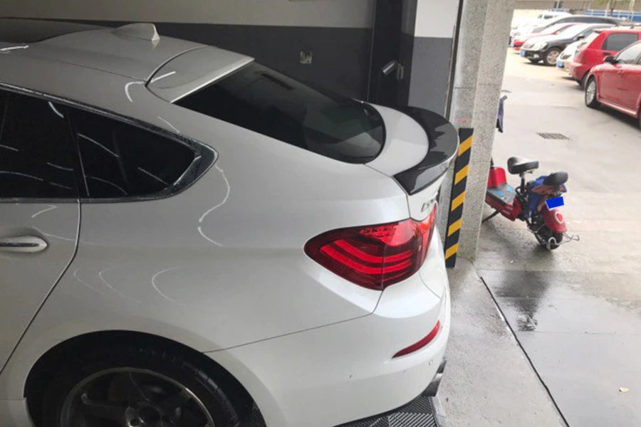 SPOILER adatto per BMW 5GT F07 2010-2013