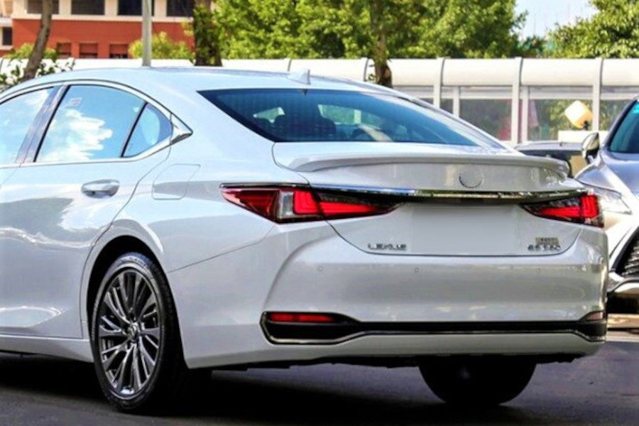 ✨SPOILER ADATTO PER Lexus ES VII 2018+✨