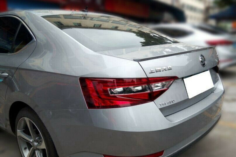 🔥SPOILER ADATTO PER SKODA SUPERB 3 2015+🔥