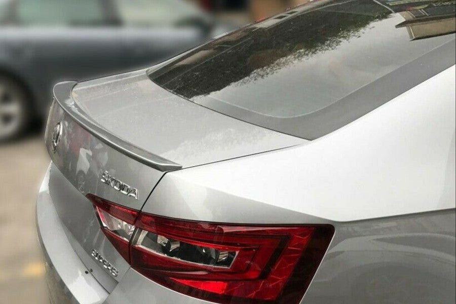 🔥SPOILER ADATTO PER SKODA SUPERB 3 2015+🔥