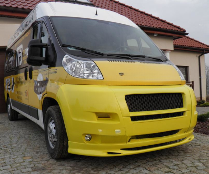 ❤️Griglia Anteriore Compatibile con FIAT Ducato 2006–2014 Nero a Nido d’Ape❤️