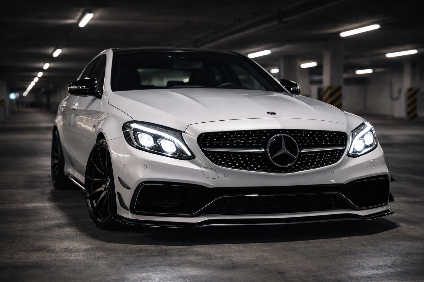 😍ART.6383 Griglia Sportiva Adatta Per Mercedes W205 pre-facelift DIAMOND😍
