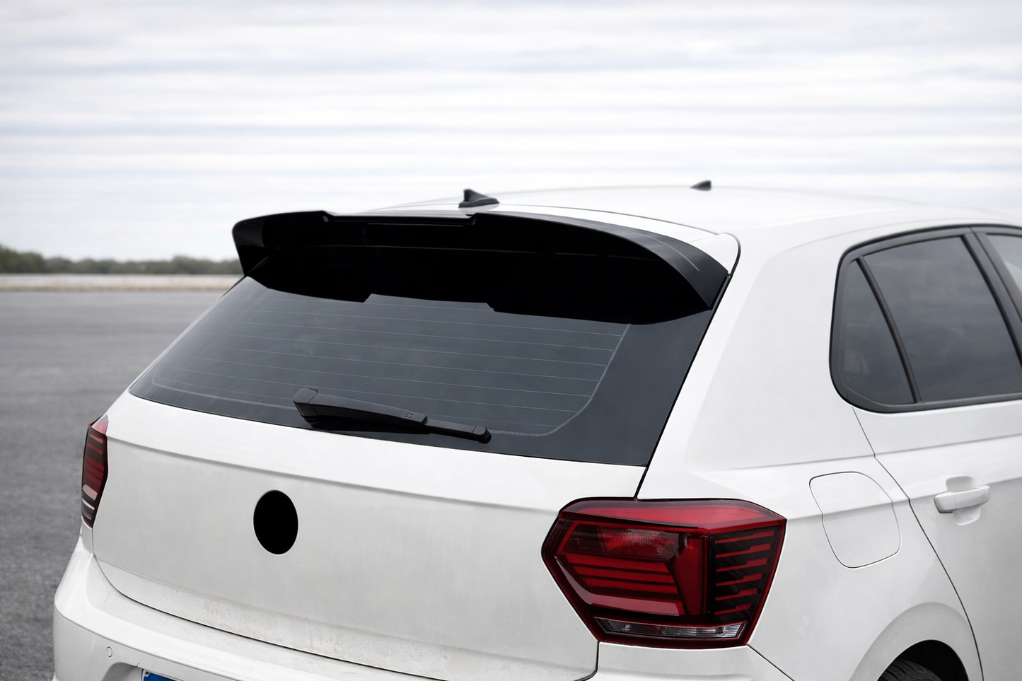 💫ART.8224 Spoiler Stile GTI per Volkswagen VW Polo MK6 2018-2021 Nero Lucido💫