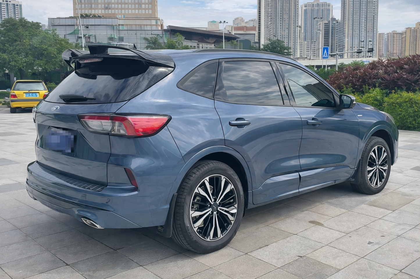 💫ART.8232 Spoiler Look Carbonio per Ford Kuga 2020-2024 4ª Generazione ABS💫