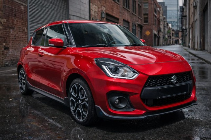 ART.7838 Paraurti Anteriore SPORT per Suzuki Swift VI 2017+