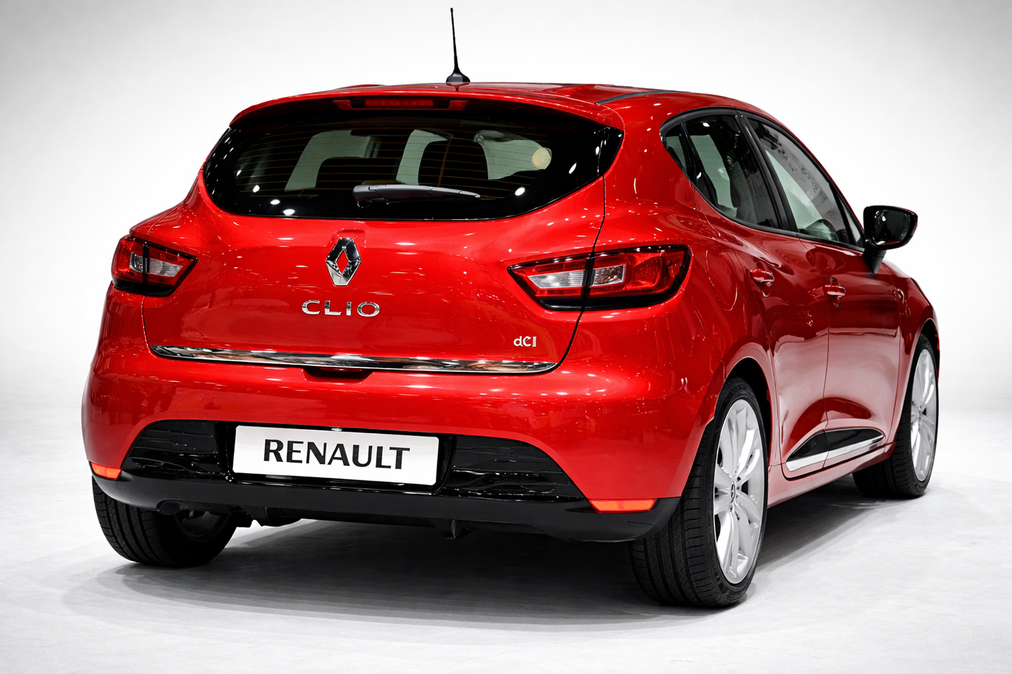 💫ART.8440 Diffusore Posteriore per Renault Clio Standard Edition 2013+ 💫