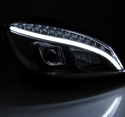 💕 Fari Anteriori Adatto per MERCEDES W204 07-10 Tube Light LED Dinamici Neri 💕